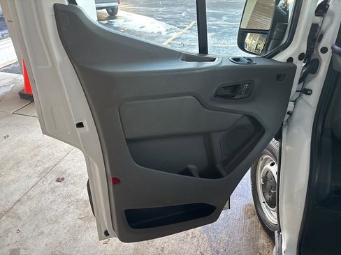 Used 2024 Ford Transit 250 148 Medium Roof w/ Load Area Protection Package image 9