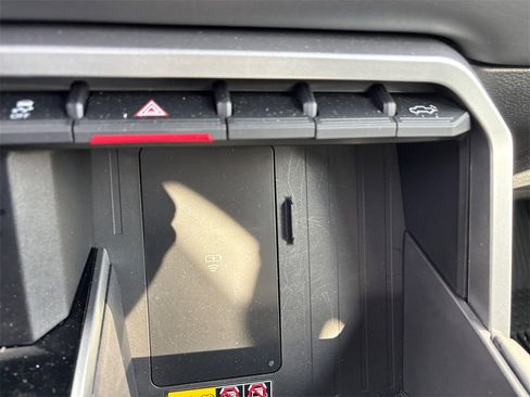 New 2025 Toyota Tundra Platinum image 18