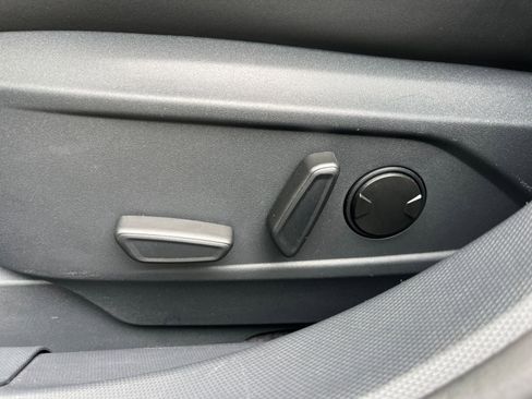 Used 2023 Ford Mustang Mach-E GT image 27