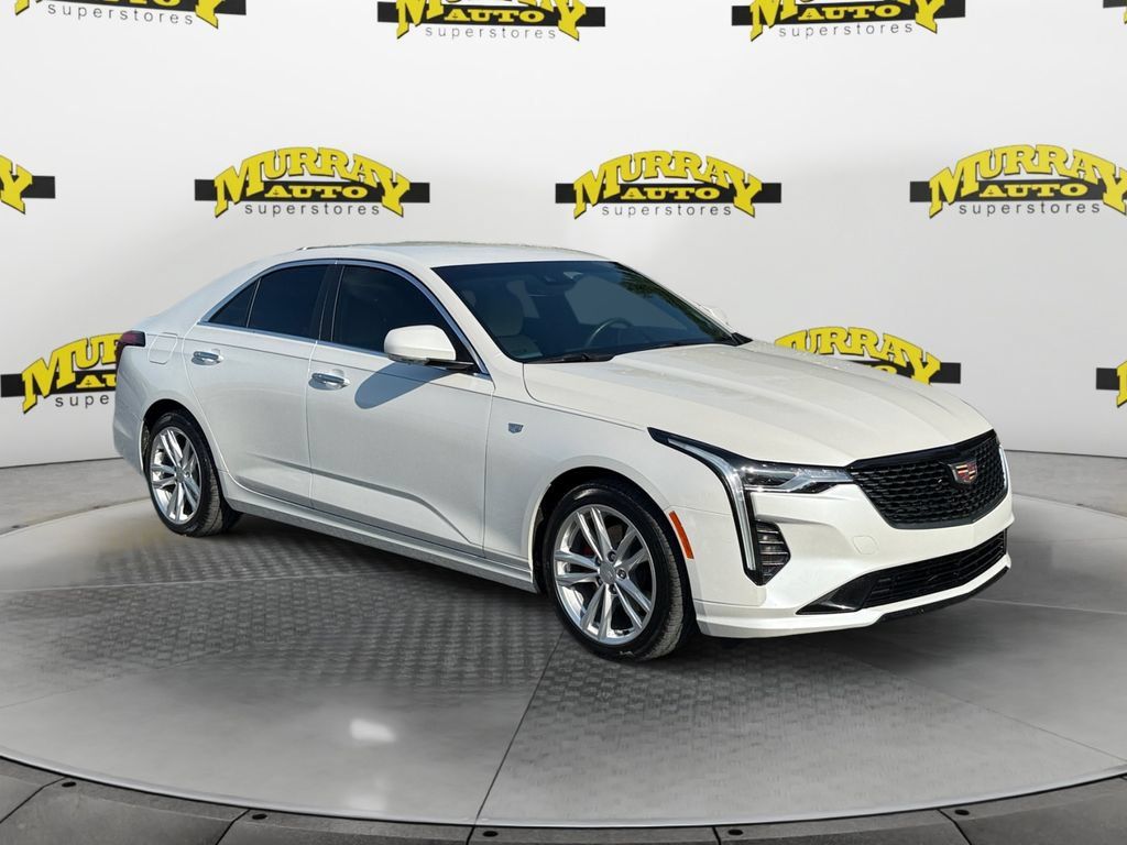 Used 2023 Cadillac CT4 Luxury RWD image 7