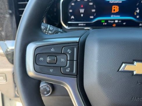 Used 2023 Chevrolet Silverado 1500 LT AWD/4WD image 20