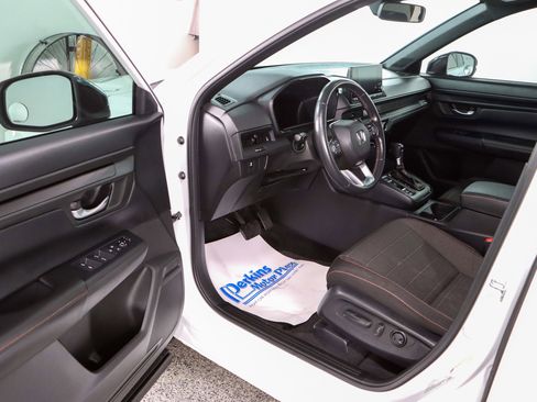 Used 2023 Honda CR-V Sport image 3