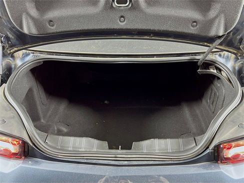 Used 2019 Chevrolet Camaro LT w/ RS Package image 24