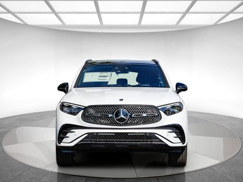 New 2025 Mercedes-Benz GLC 300 image 6