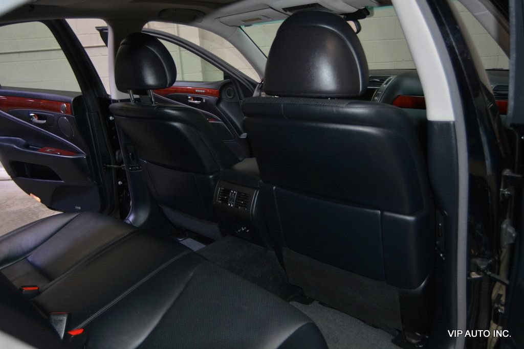 Used 2007 Lexus LS 460 RWD image 20