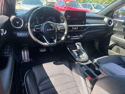 Used 2023 Kia Forte GT-Line w/ GT-Line Premium Package image 15