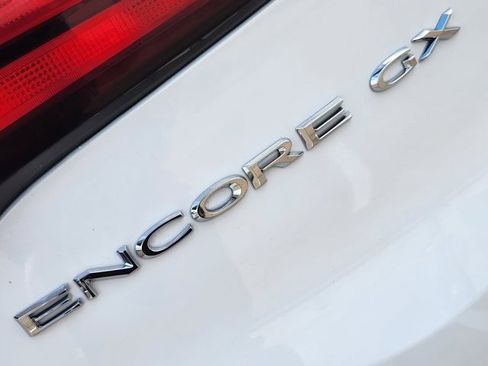 Used 2023 Buick Encore GX Select image 11