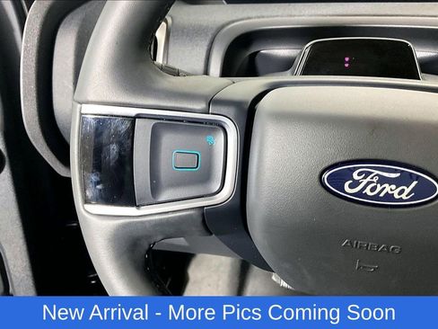 Used 2025 Ford Expedition Active AWD/4WD image 18