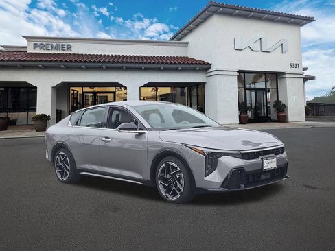New 2026 Kia K4 GT-Line FWD image 2