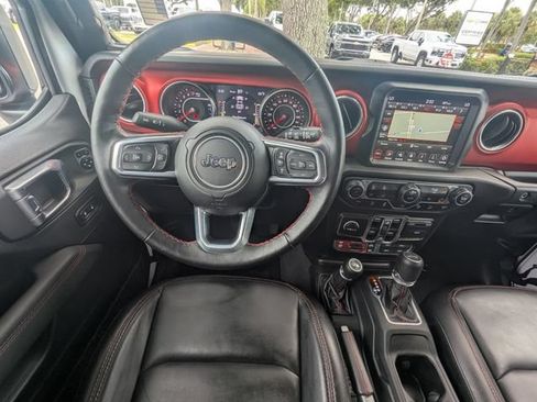 Used 2021 Jeep Wrangler Unlimited Rubicon AWD/4WD image 14
