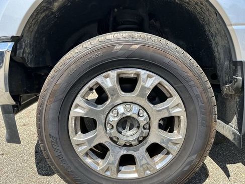 Used 2021 Ford F350 Lariat w/ Chrome Package AWD/4WD image 20