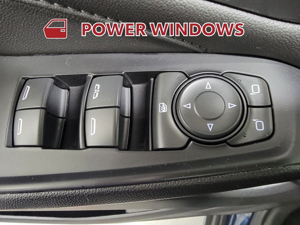 Used 2023 Chevrolet Traverse LT FWD image 25