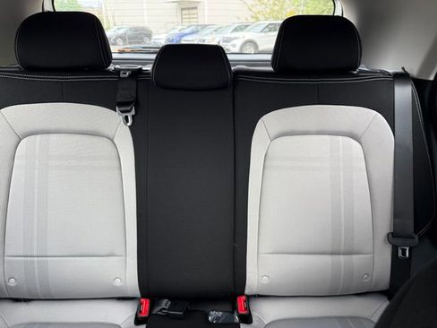 New 2026 Hyundai Venue SEL image 9