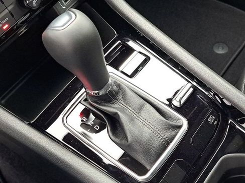 New 2026 Jeep Compass Limited image 15