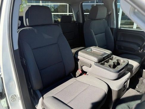 Used 2019 Chevrolet Silverado 2500 LT w/ LT Convenience Package AWD/4WD image 11