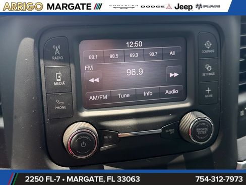 Used 2021 RAM 1500 Big Horn RWD image 21