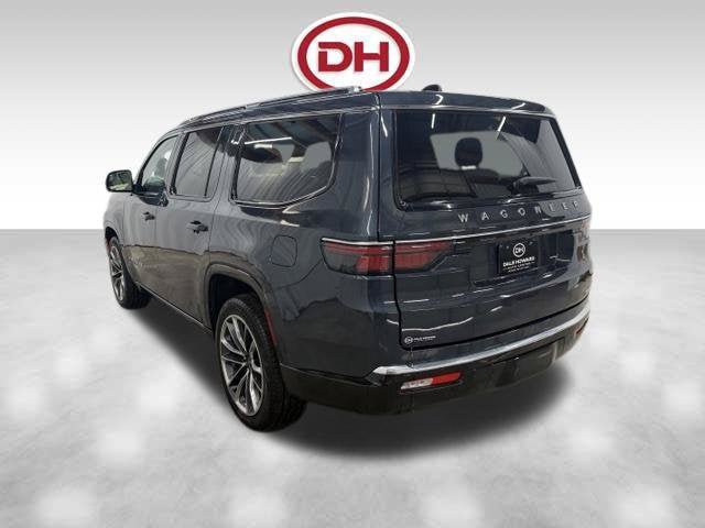 Used 2024 Jeep Wagoneer Series III w/ Premium Group I AWD/4WD image 9