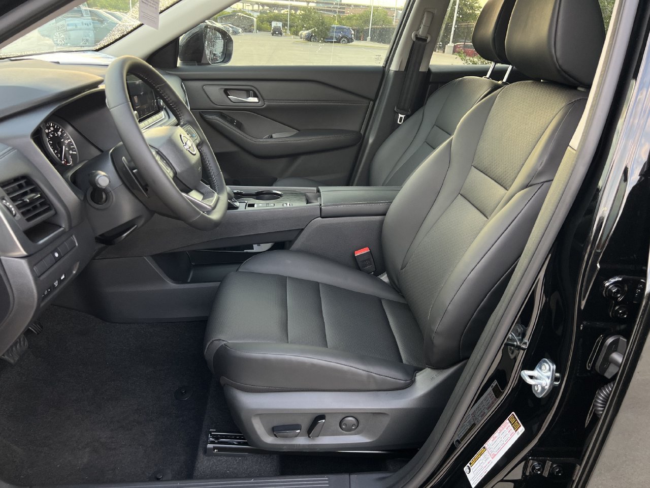 New 2026 Nissan Rogue Dark Armor FWD image 9