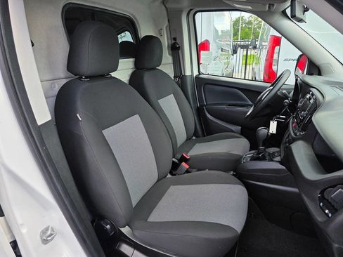 Used 2021 RAM ProMaster City Tradesman image 10