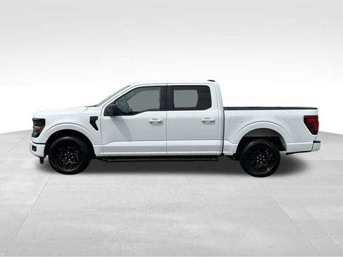 Used 2024 Ford F150 XLT w/ XLT Black Appearance Package RWD image 3