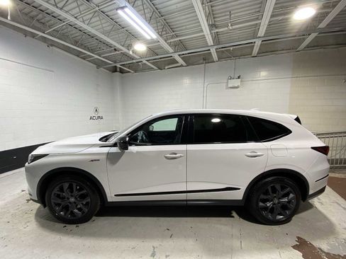 Used 2023 Acura MDX A-Spec AWD/4WD image 3