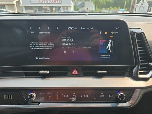 Used 2023 Kia Sportage EX FWD image 7