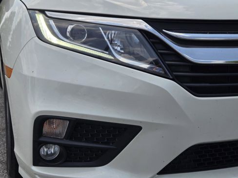 Used 2019 Honda Odyssey EX-L image 3