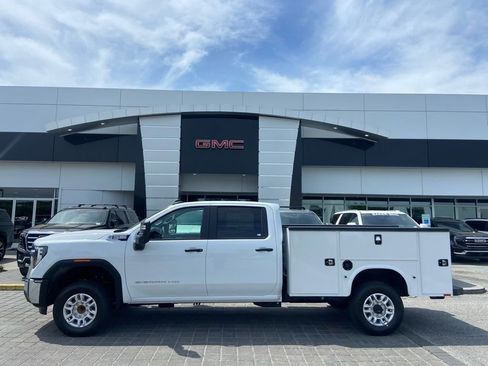 New 2026 GMC Sierra 2500 Pro w/ Convenience Package RWD image 1
