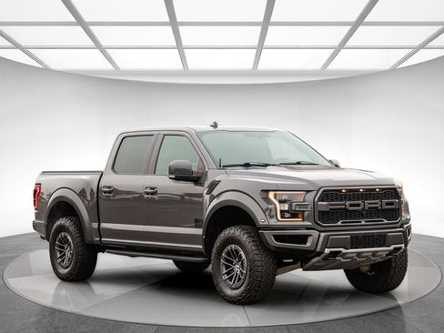 Used 2020 Ford F150 Raptor w/ Equipment Group 802A Luxury image 5