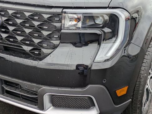 New 2025 Ford Maverick Lariat image 12