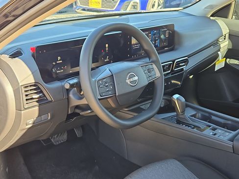 New 2026 Nissan Sentra SV FWD image 10