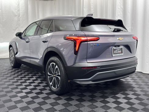 Used 2024 Chevrolet Blazer EV LT image 8