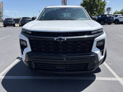 Used 2024 Chevrolet Traverse RS