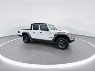 Used 2022 Jeep Gladiator Rubicon w/ Trailer Tow Package video 2