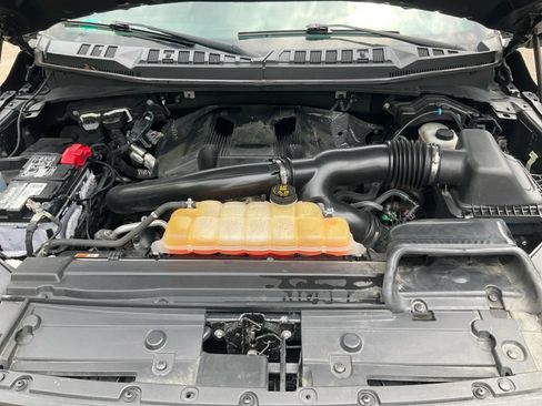 Used 2018 Ford F150 XLT w/ Equipment Group 302A Luxury AWD/4WD image 22