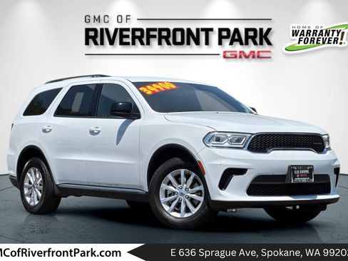 Used 2024 Dodge Durango SXT image 1