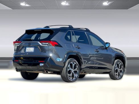 Used 2024 Toyota RAV4 XSE w/ Premium Package AWD/4WD image 8