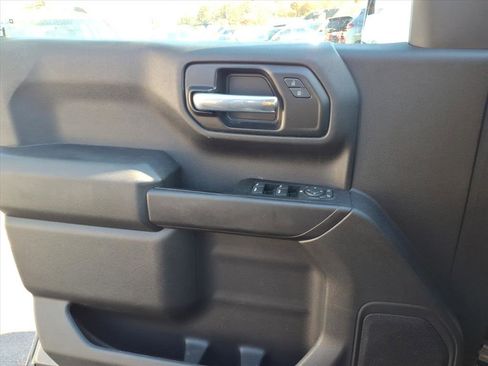 Used 2021 Chevrolet Silverado 1500 Custom image 21