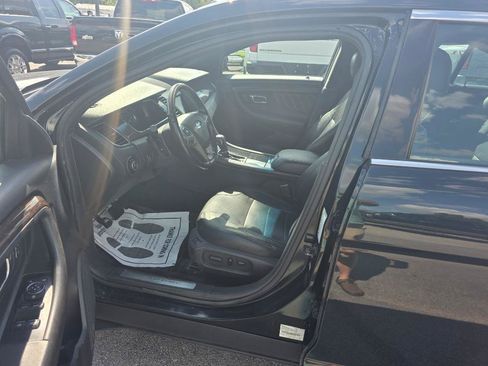 Used 2014 Ford Taurus Limited w/ Equipment Group 301A FWD image 5