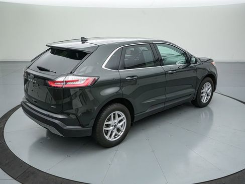 Certified 2024 Ford Edge SEL w/ Convenience Package AWD/4WD image 5