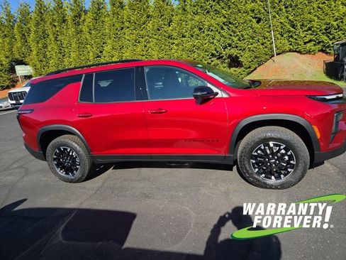 New 2026 Chevrolet Traverse Z71 w/ Enhanced Driving Package image 5