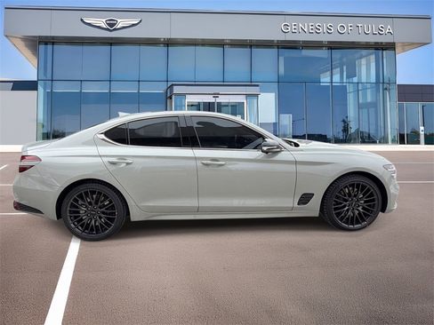 New 2026 Genesis G70 3.3T Prestige image 9