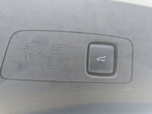 Used 2023 Lincoln Corsair FWD image 29