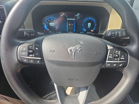 Used 2025 Ford Bronco Sport Big Bend image 17