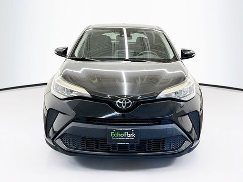 Used 2021 Toyota C-HR LE FWD image 2
