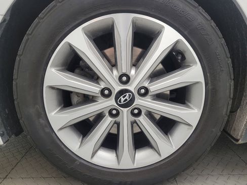 Used 2016 Hyundai Sonata Limited w/ Option Group 04 FWD image 31