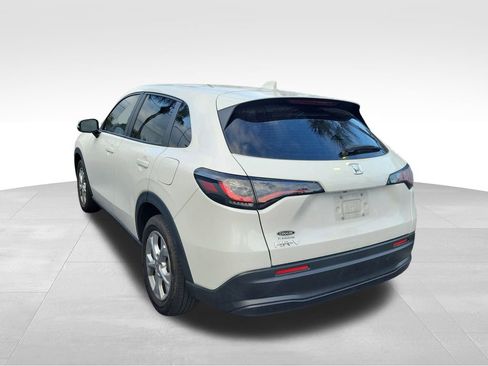 Certified 2024 Honda HR-V LX image 14