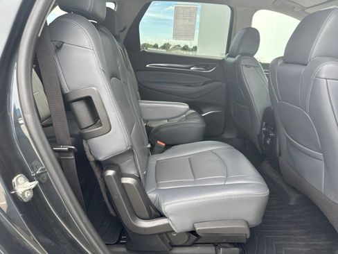 Used 2019 Buick Enclave Essence w/ LPO, Luxury Package AWD/4WD image 29
