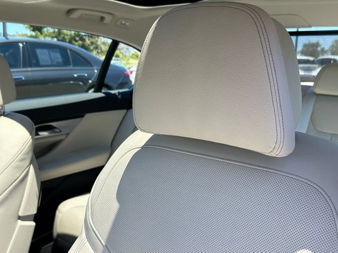 Used 2022 BMW 740i RWD image 14