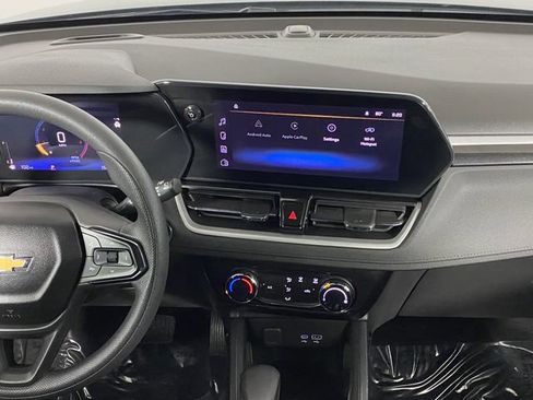 Certified 2024 Chevrolet TrailBlazer LT FWD image 18